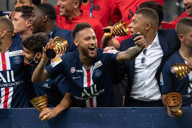 内维尔批拉10&卡塞米罗去美国度假